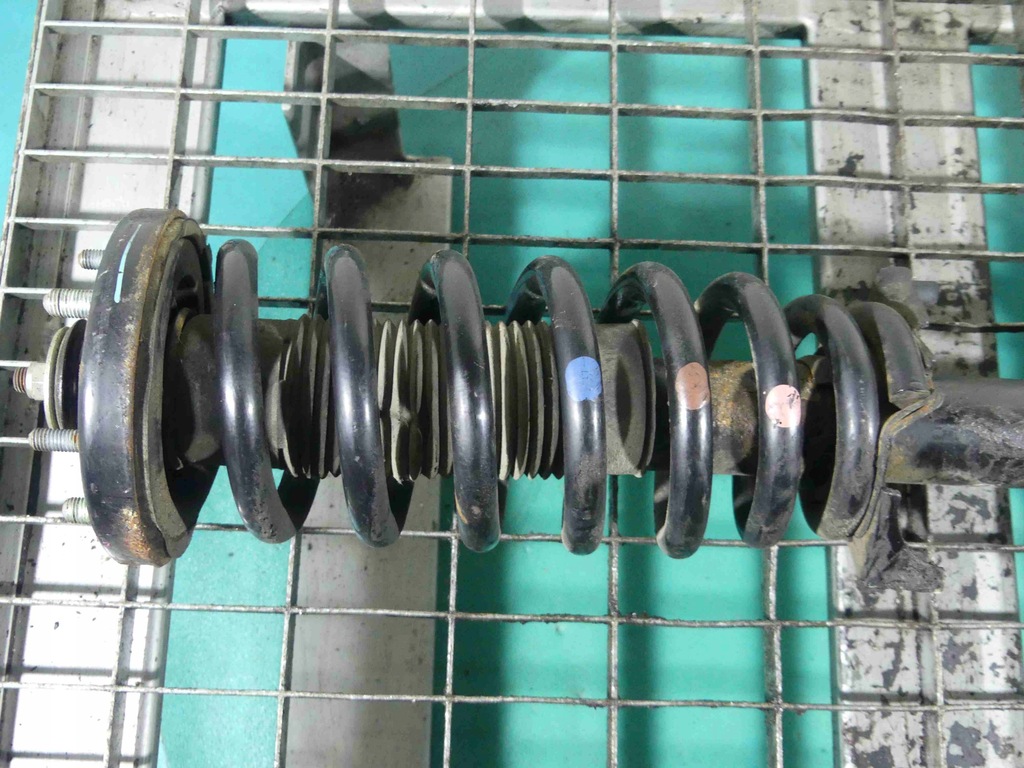 фото №1, Пружина перед honda legend iv kb1 3.5 v6