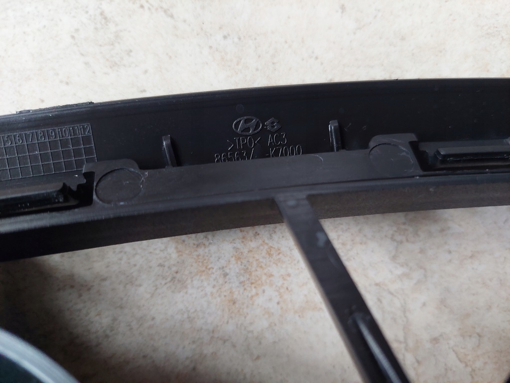 фото №8, Решётка бампера - левая - воздуховод воздуха - hyundai i10 iii - 2019