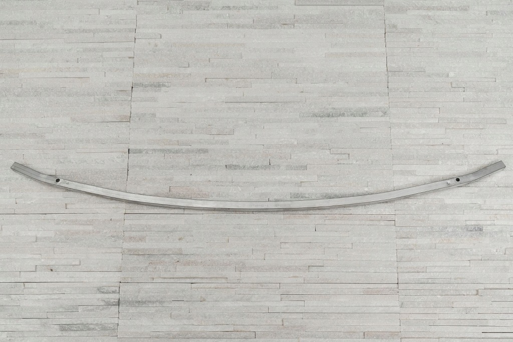 Bmw x1 f48 2015-2022 кронштейн передний бампера u снизу 51118058977 в Украине