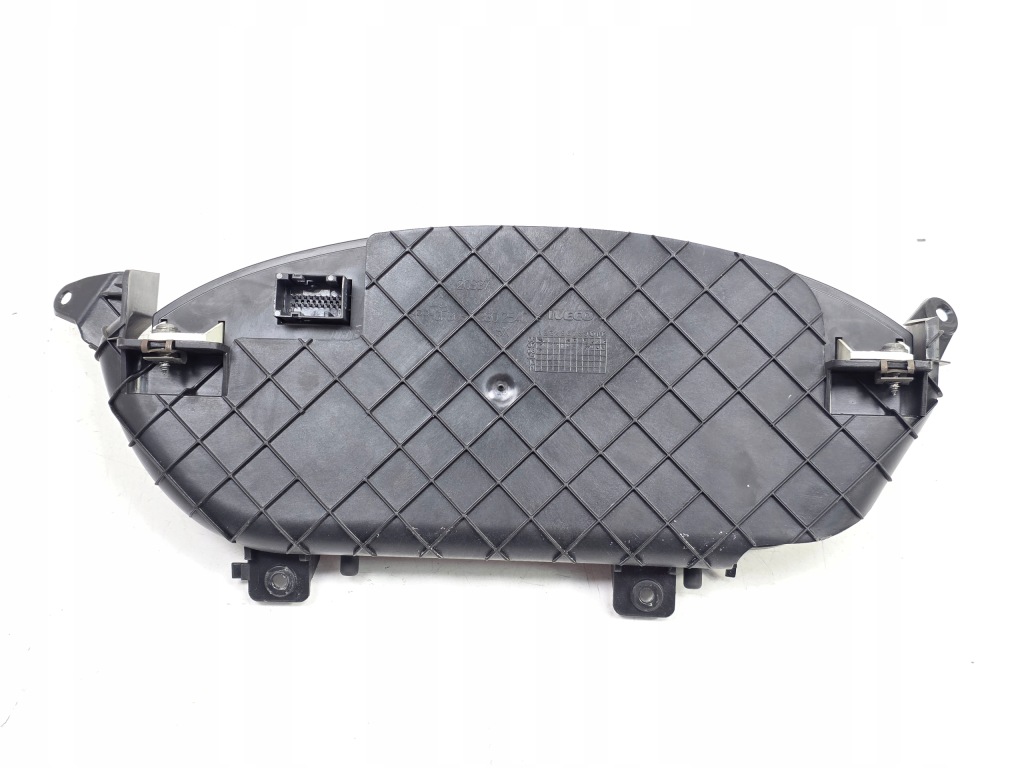 Iveco daily 06-12 счетчик приборы 69502589 3d Киев