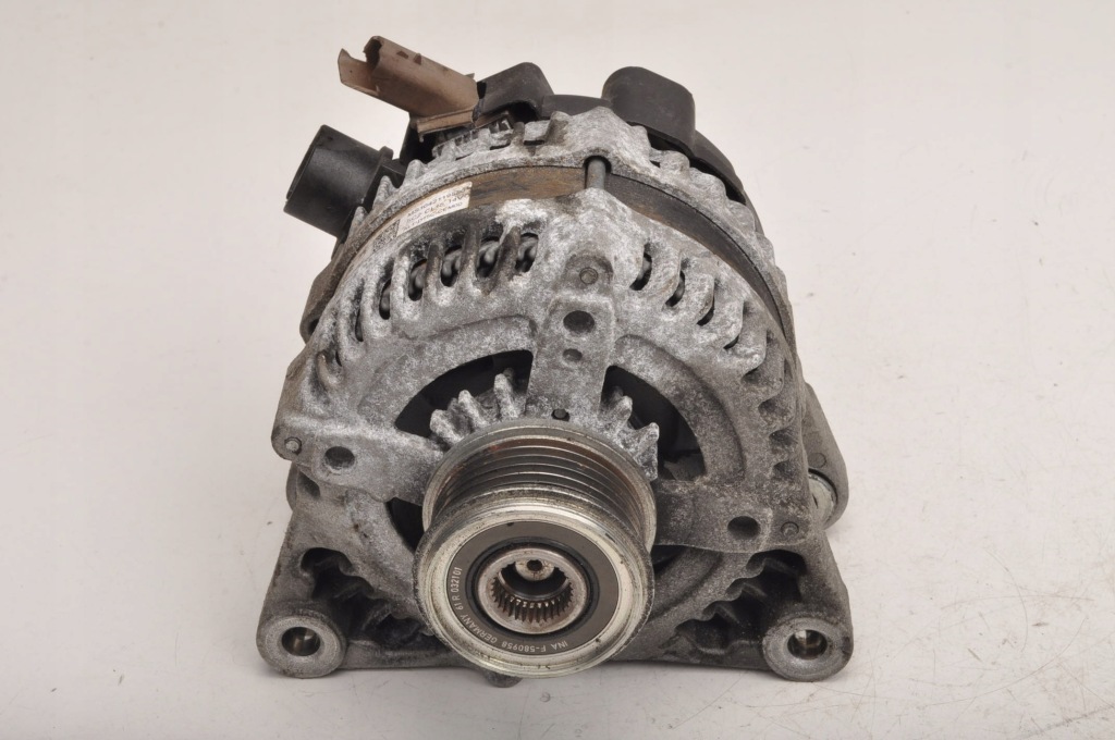 Peugeot 3008 2 1.2 12v puretech 131km генератор 9820893880 с Разборки