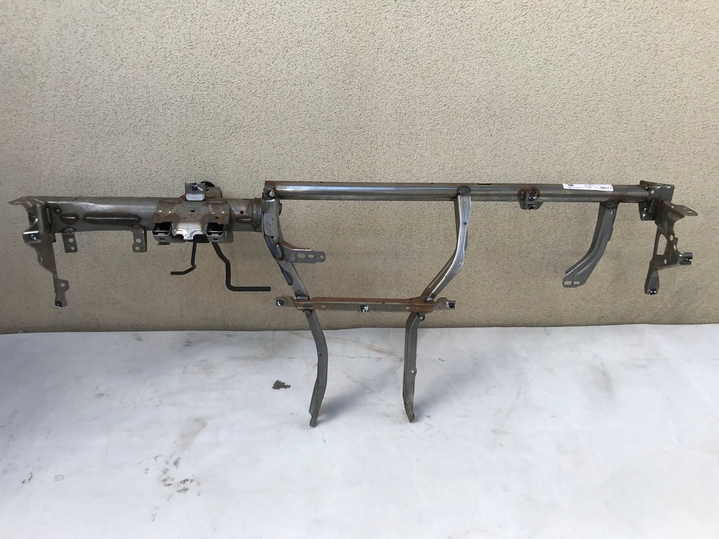 фото №1, Балка труба pod панель приборная панель консоль golf vii 5g eu