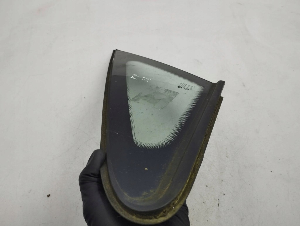 Opel zafira b 2007 ліва сторона скло передня кузовна трикутне Недорого