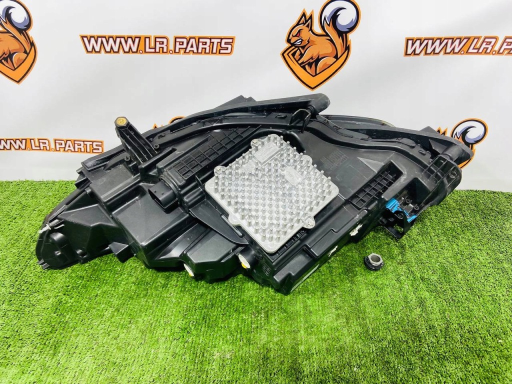 Фара правый  фара led land rover discovery sport l550 lk72-13w029-db в Украине