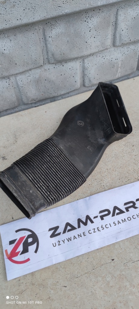 Повітрозабірник повітря audi a6 c5 оригінальний номер 8d0129617 a4 Недорого