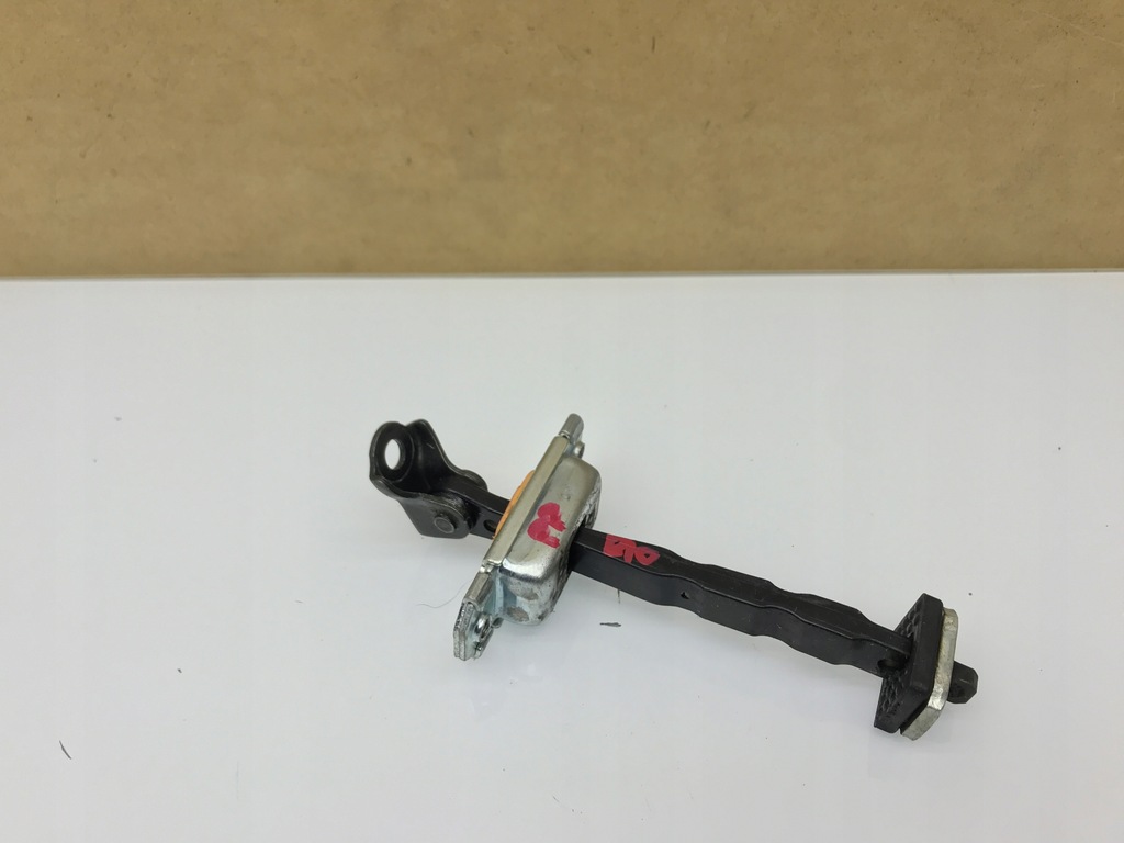 фото №1, Kia rio iv 4 обмежувач двері правий перед