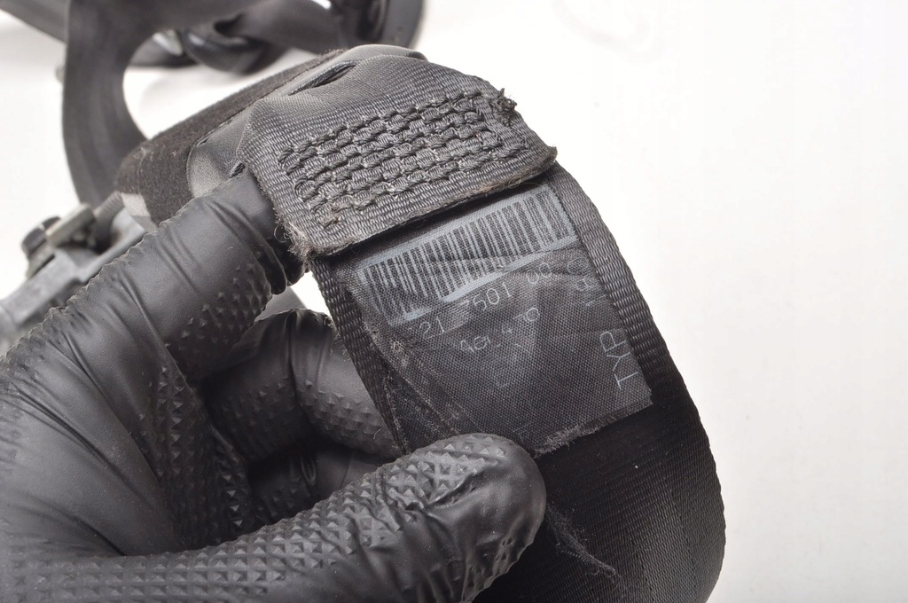 фото №8, Alfa romeo mito pas правый перед передний натяжитель hb 3d 156098858