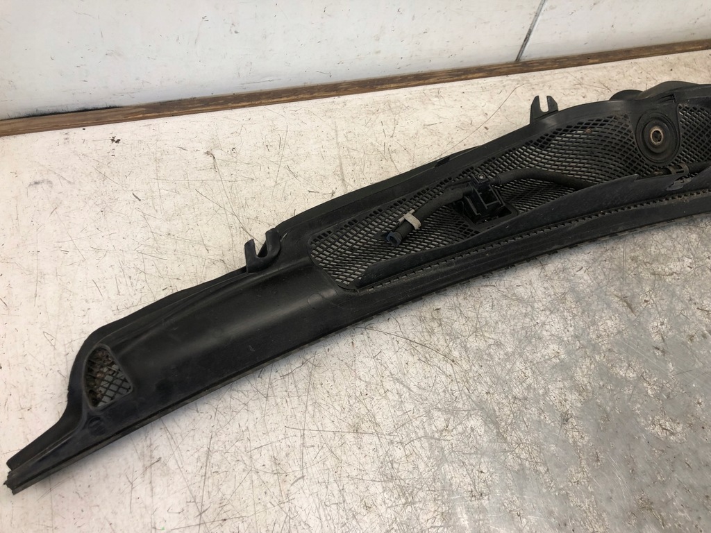 фото №7, Жабо mercedes w204 a2048301713