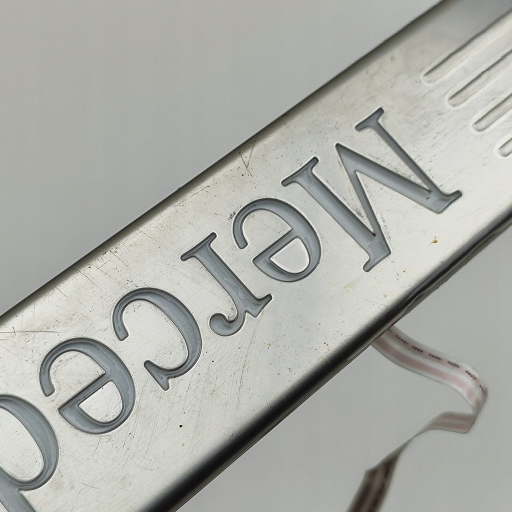 фото №7, Mercedes-benz gle w167 2023 ліва сторона молдинг поріг задня