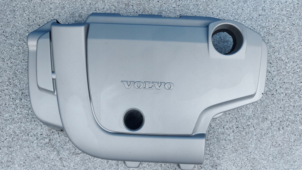 фото №1, Volvo xc60 i 2.4 d верхній захист кришка двигуна
