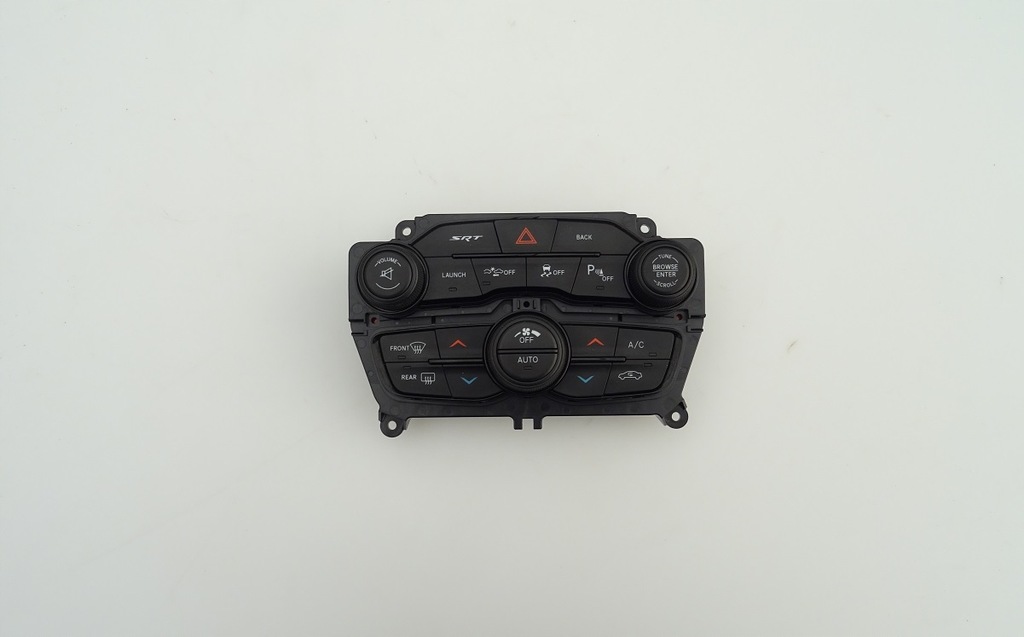 фото №1, 2015+ challenger панель кондиционера srt hellcat