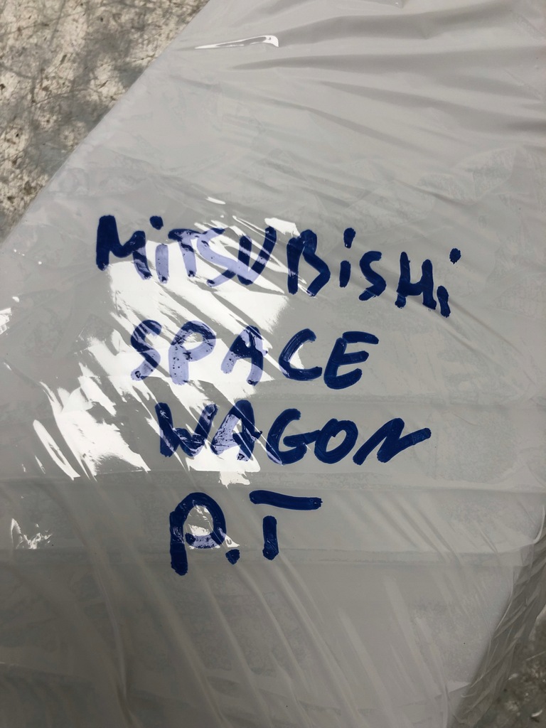 фото №6, Лампа правый задняя mitsubishi space wagon 220-87262