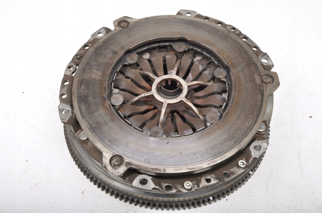 фото №8, Mini f56 2.0 16v сцепление колесо двухмассовый маховик 8600211