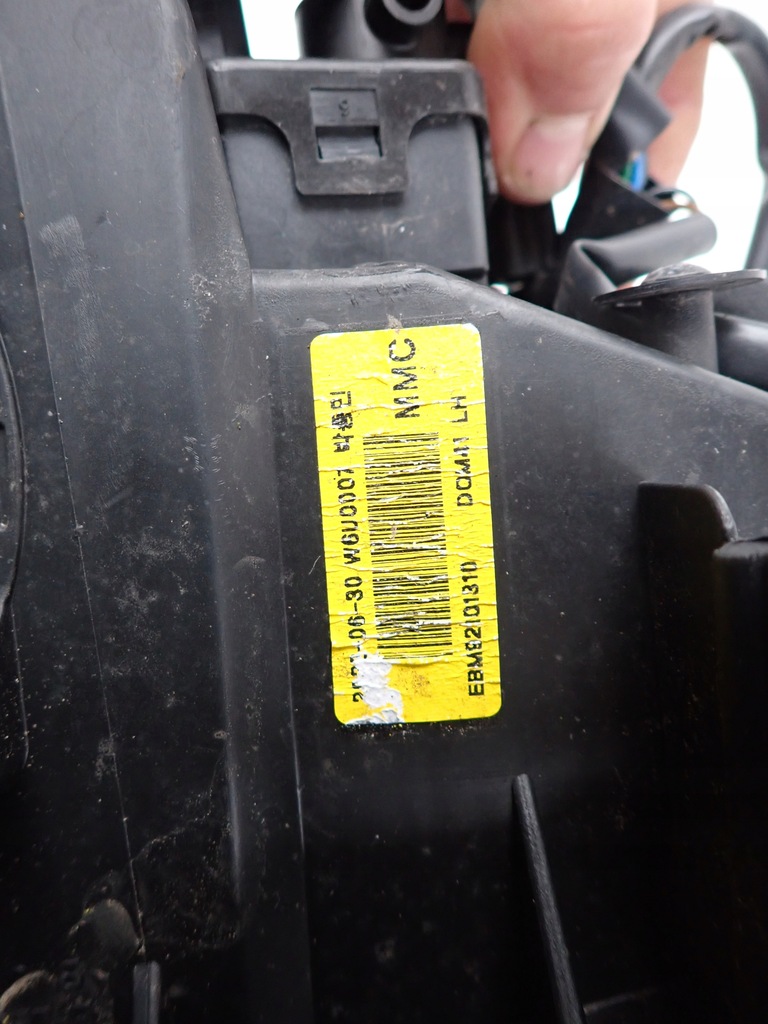 фото №11, Mitsubishi lancer x 07-16 лампа левая перед передняя 8301c3-37