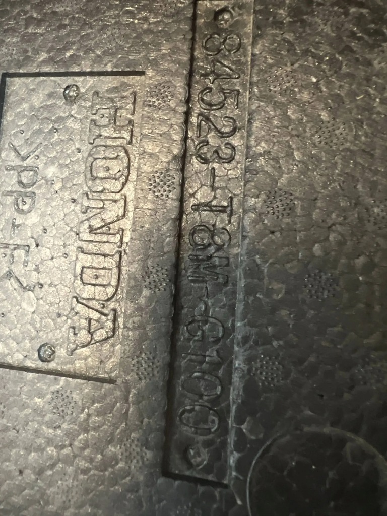 фото №12, Honda hr-v 2018 бардачки, полиця