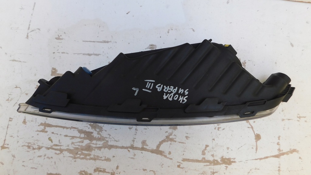 фото №5, Протитуманна фара лівий skoda superb iii org m-chód poznań