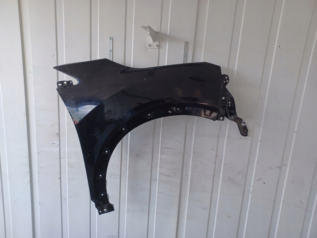 фото №1, Крыло правый --- mitsubishi eclipse cross lift ---- poznań ----