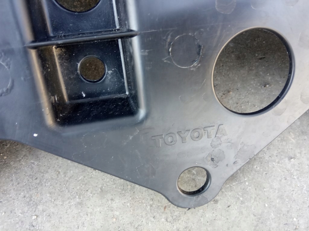 фото №6, Toyota yaris iii 2011-17- захист плита pod бампер