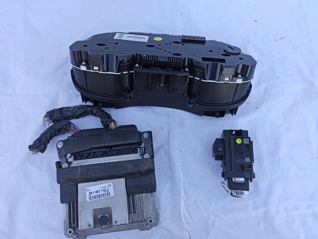 фото №5, Audi a4 b8 1.8 tfsi замок зажигания бортовой компьютер imo набор