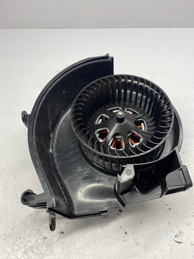 фото №4, Bmw 3 f30 318d вентилятор обігріву t62493a