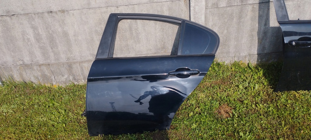 фото №1, Дверь левая левый задняя задние bmw e90 schwarz 2 668/9