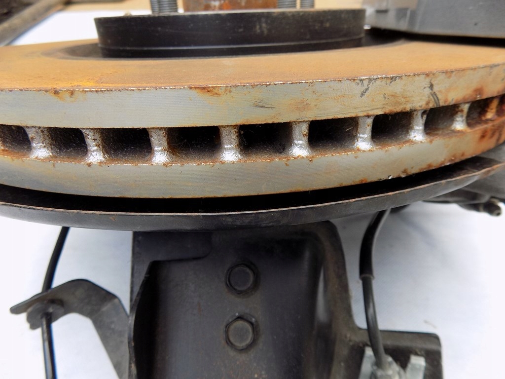 фото №7, Dw infiniti q50 рычаг ступица суппорт диск перед