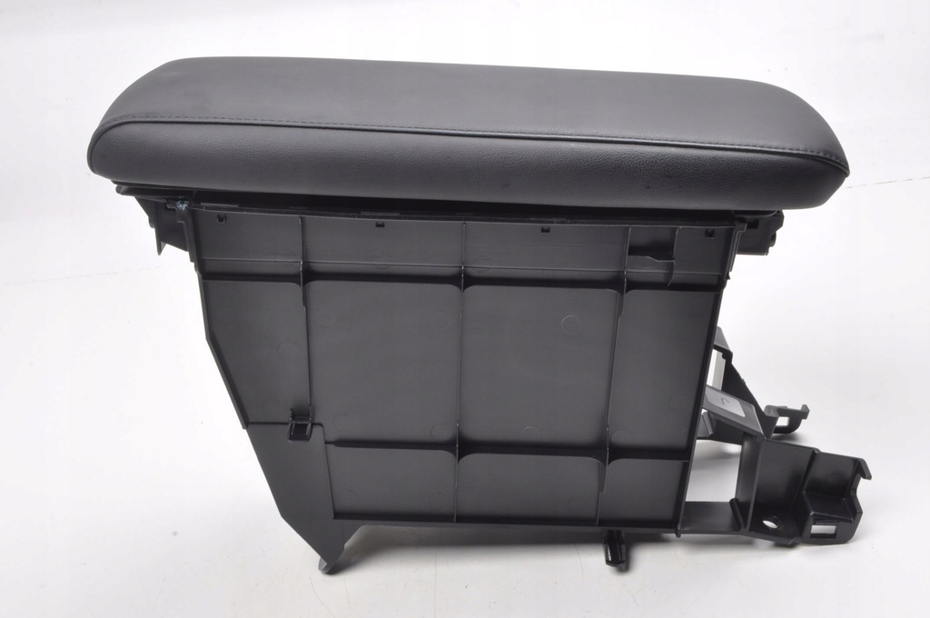 фото №8, Toyota prius iv phv prime підлокітник 58913-47040