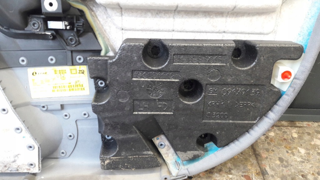 фото №10, Обшивка дверь левый перед opel vectra c