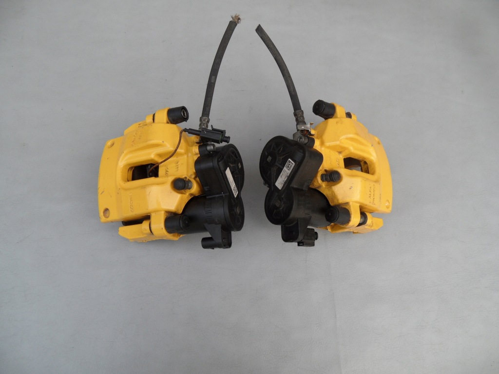 Купити Супорт гальмівний праві лівий задній alfa romeo giulia stelvio комплект