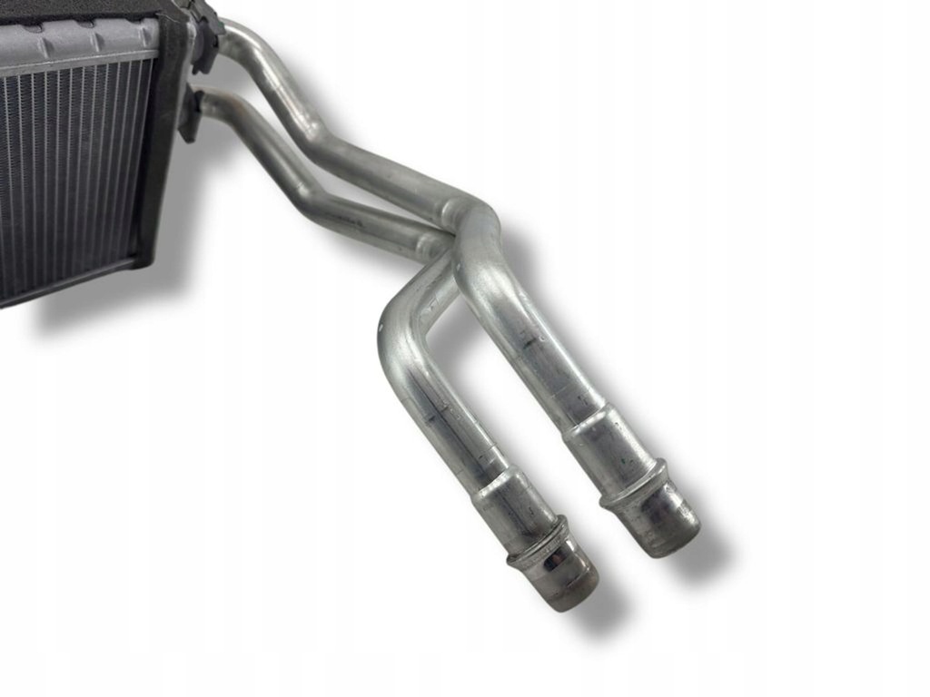 фото №14, Peugeot 2008 ii 2024 радиатор отопителя кондиционера a/c