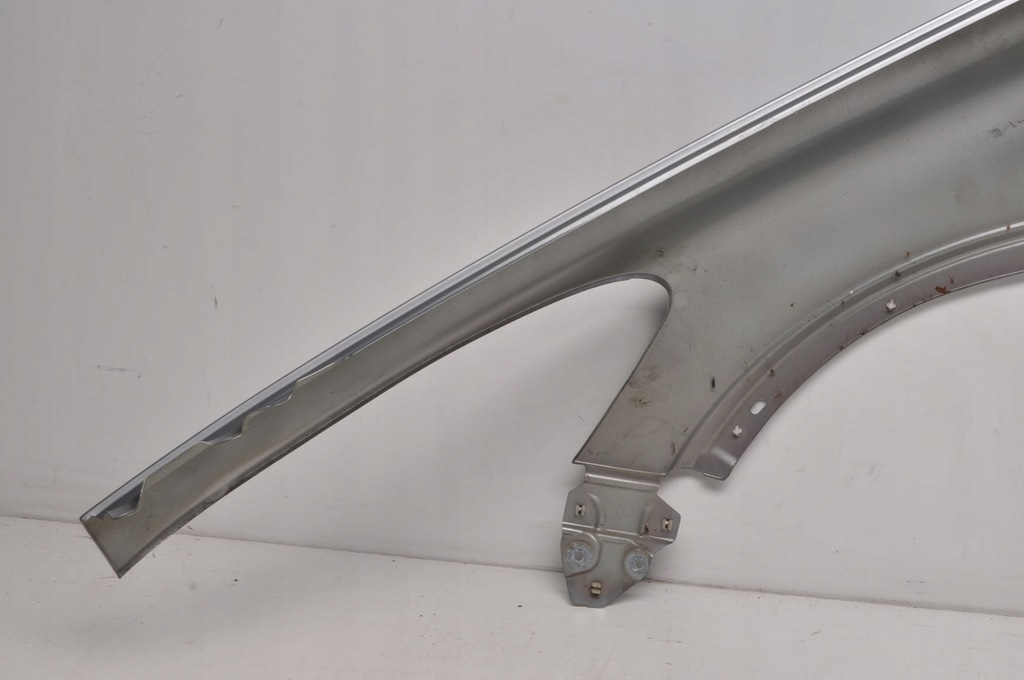 фото №10, Volvo c30 крыло правый перед передний lift 90um