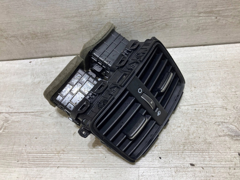 фото №1, Kia sportage 2017 решётка туннель средний