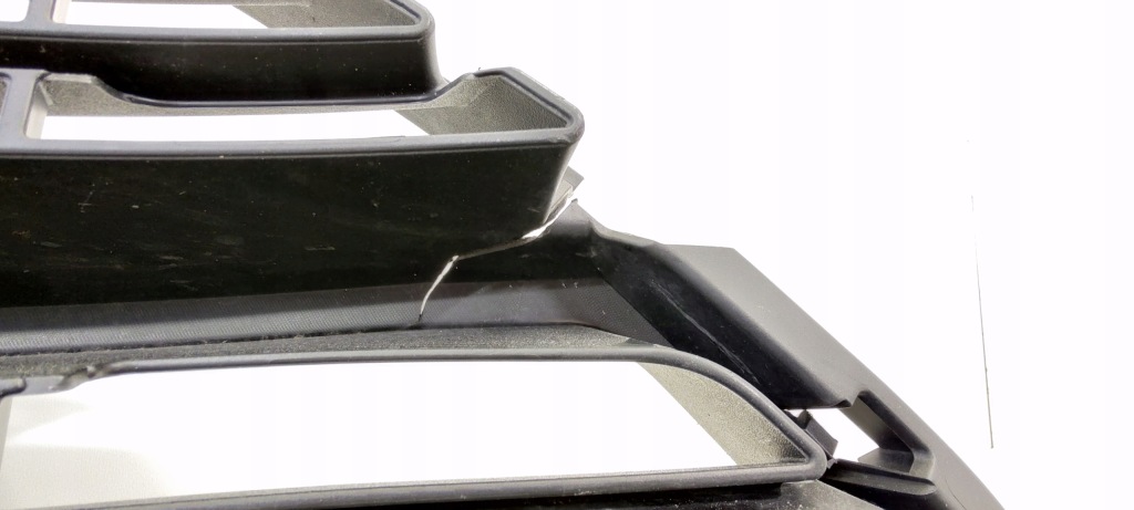 фото №5, Решітка середня opel grandland x радар yp00024877