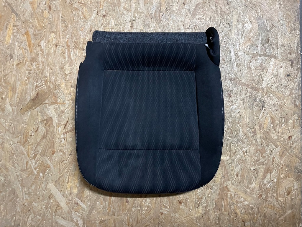 фото №1, Оббивка сидіння права правий перед сидіння skoda rapid 5ja 5jb