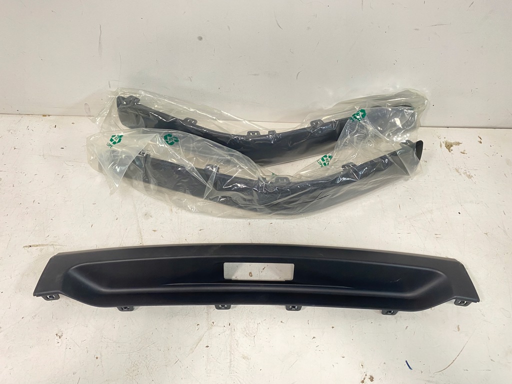 фото №6, Молдинг бампера задняя накладка renault clio ii 2