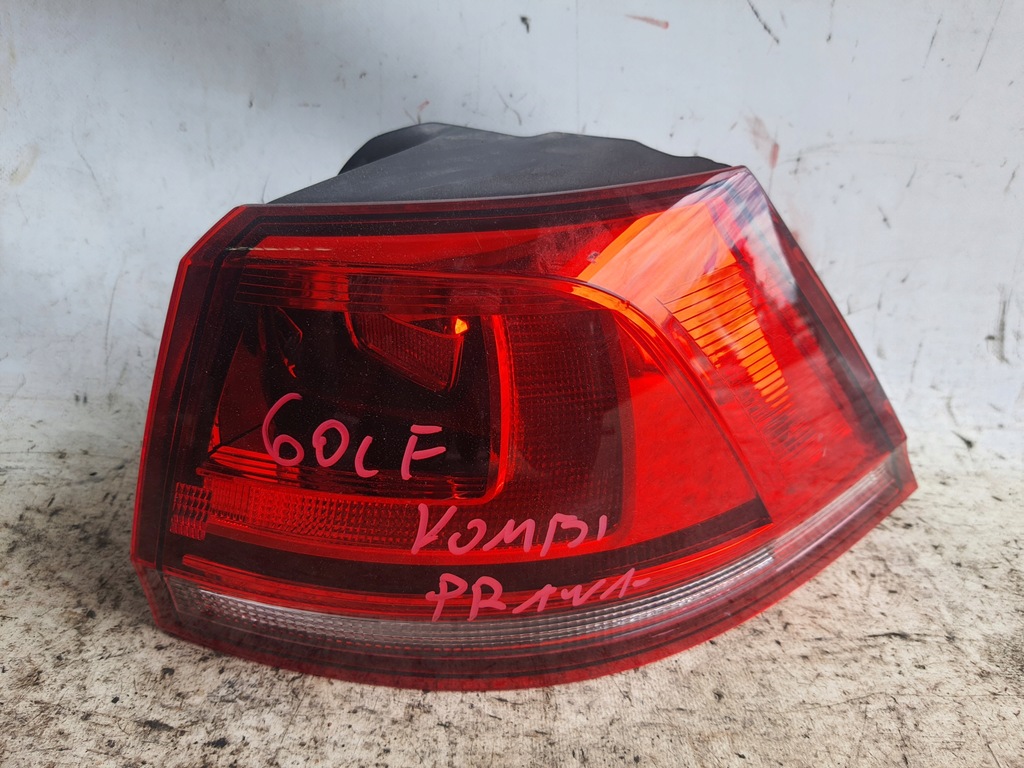 фото №1, Vw golf vii r 12-16 лампа правая 5g9945095d