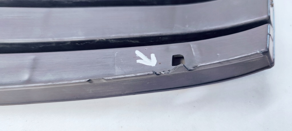 фото №9, Решітка бампера права audi a4 b8 8kd807682