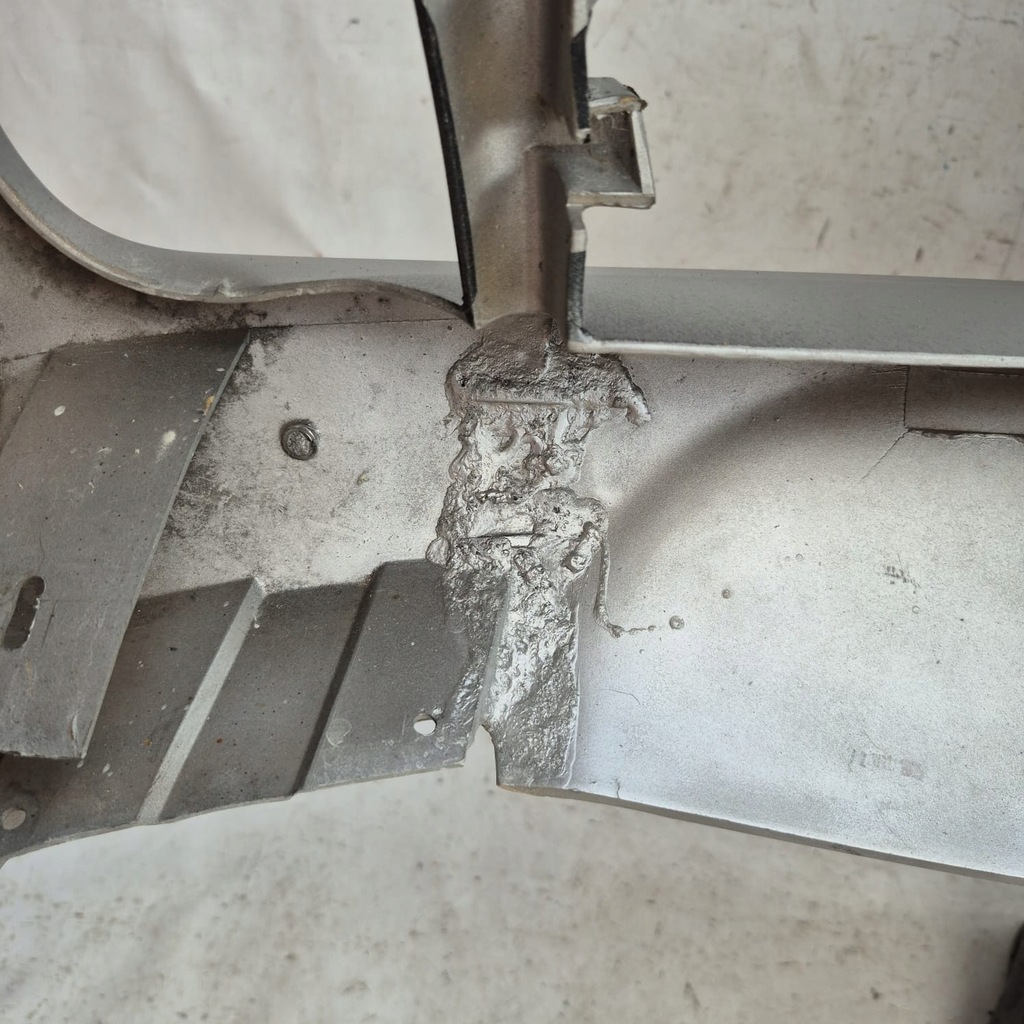 фото №12, Mercedes clk i c208 a208 amg 97- бампер перед передний