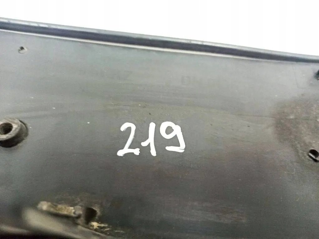 Кронштейн номера регистрационного mercedes-benz cls c219 a2198850081 34308087 Доставка