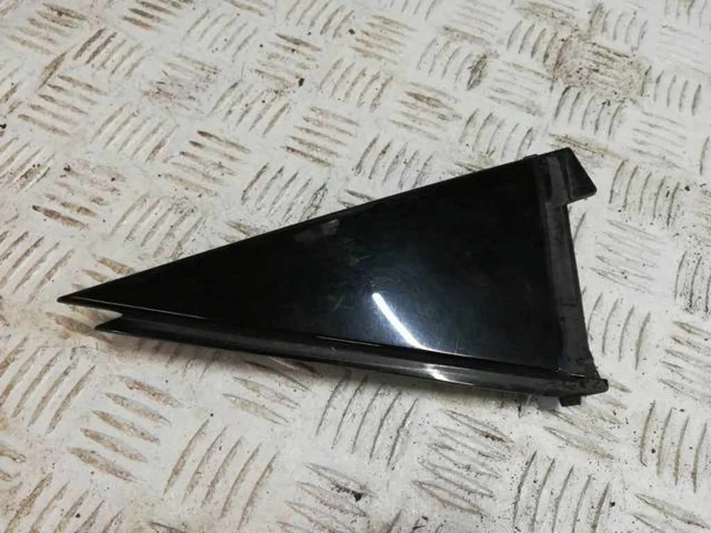 фото №1, C3 aircross трикутник двері правий задня 39136481