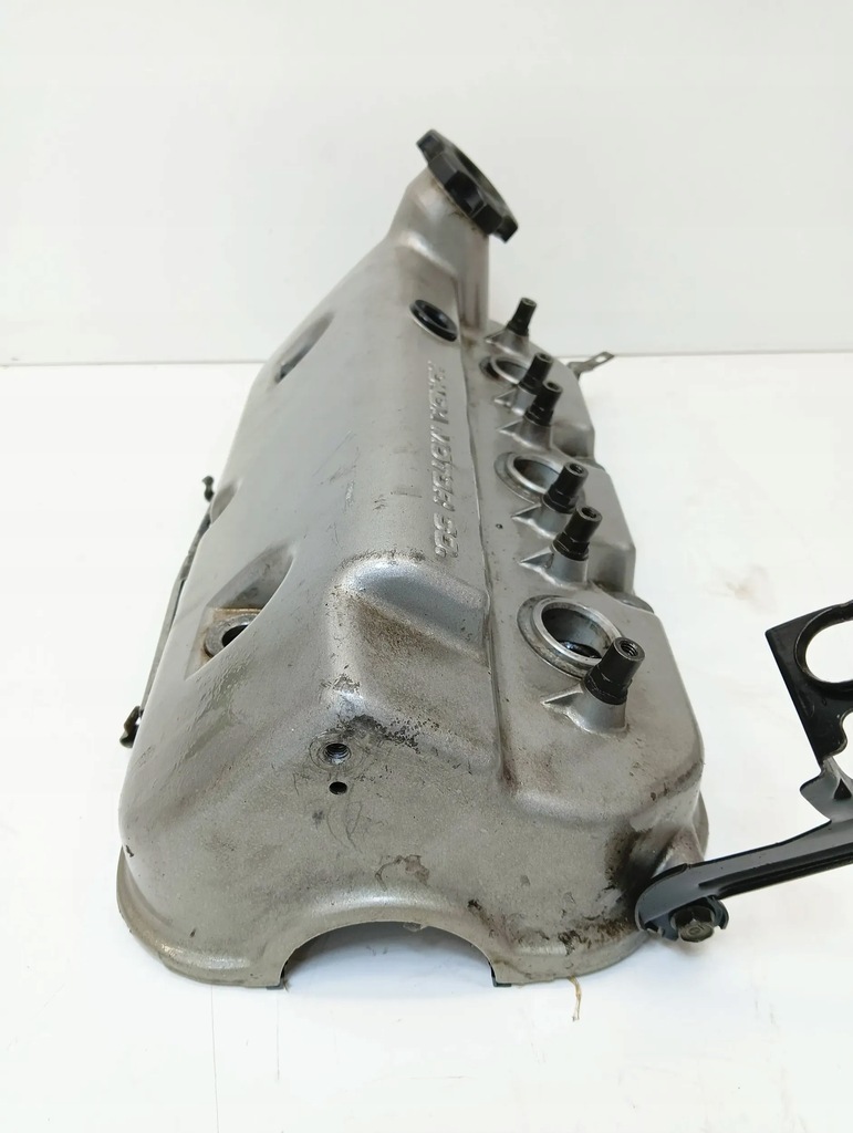 фото №5, Honda legend ii coupe ka8 1994 крышка клапанов левая 3,2 бензин c32a2