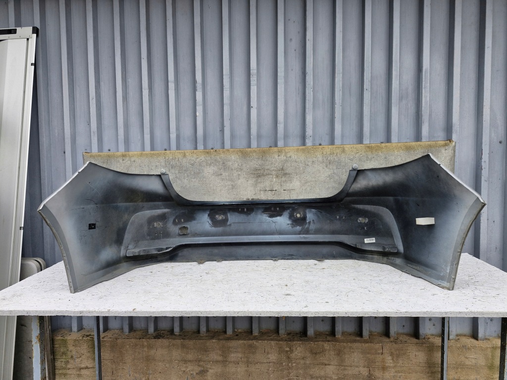 Toyota corolla e21 седан бампер задний задний 52159-02e60 Киев