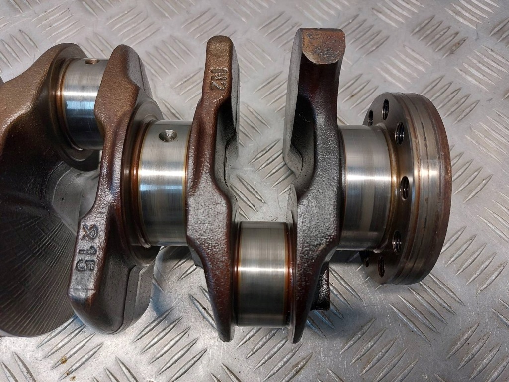 Wał колінчастий volvo v40 1 рестайлінг  1.6 16v b4164s Зі Шроту