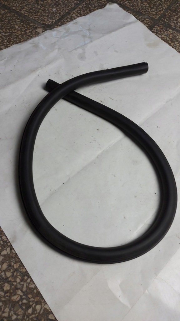 фото №1, Прокладка кузовная с дверь задняя задних audi a7 4g оригинальный номер