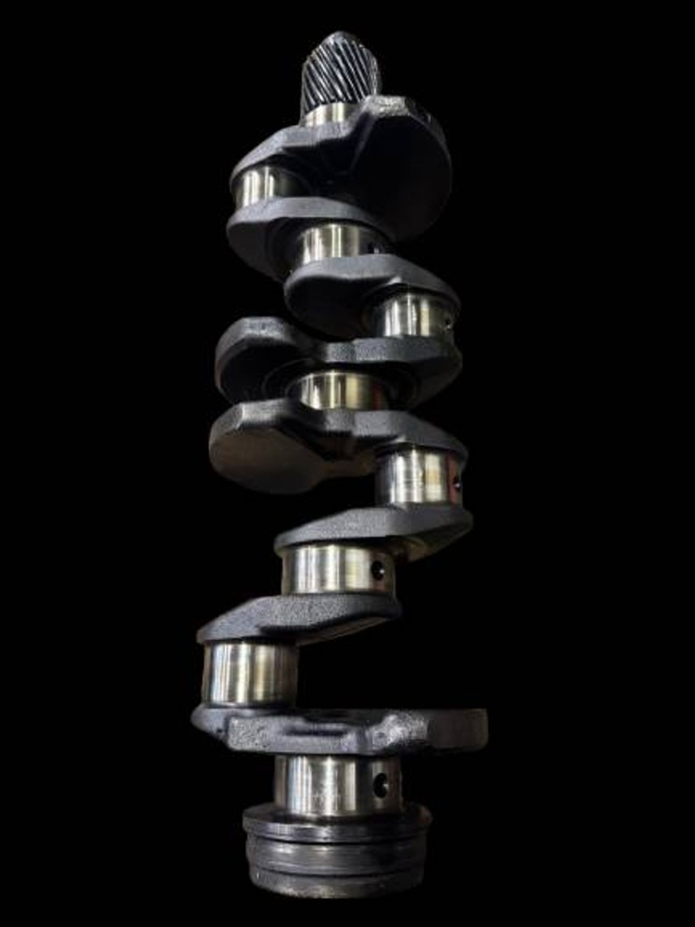 Купити Wał колінчастий mitsubishi canter 2.8d 4m40 номінальний