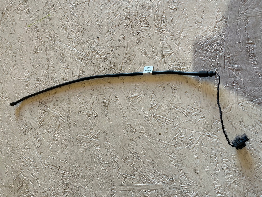 фото №1, Датчик датчик крышки mercedes w205 a2139052503