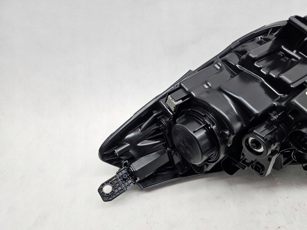 фото №11, Hyundai tucson iii 15-18 лампа перед правая подсветка 92102d7101