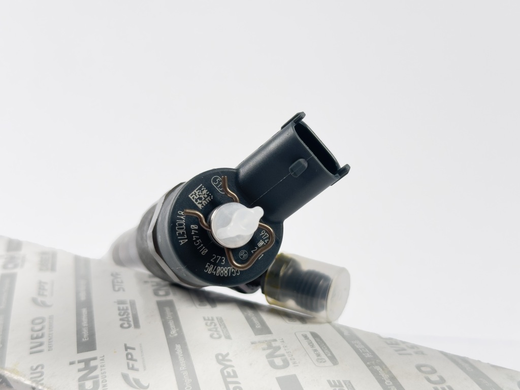 Купити Форсунка 3szt 2995470 500061254 fiat iveco peugeot uaz 2.3 новий