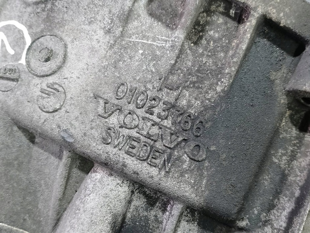 фото №7, Коробка передач передач механічна volvo v40 95-04 01023766