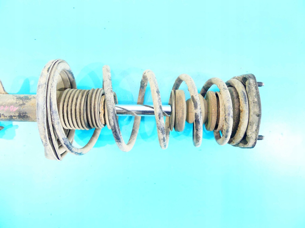 фото №1, Пружина задняя toyota corolla e10 sedan